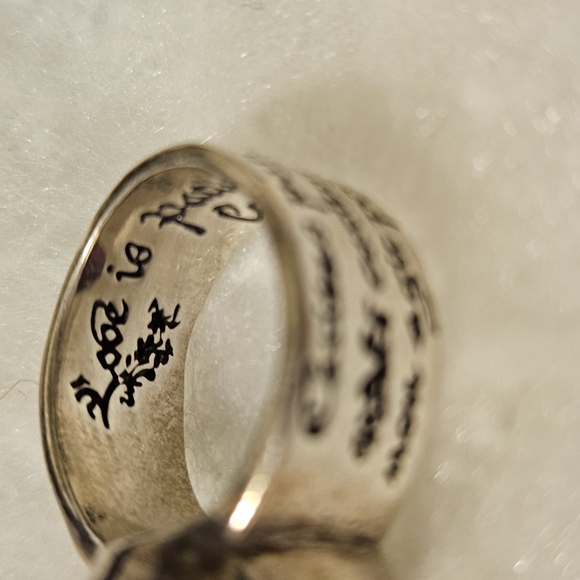 STUDIO BARSE❤️ LOVE IS PATIENT LOVE IS KIND - Picture 7 of 7